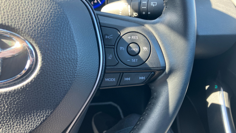 Toyota Corolla 1.8 VVT-i Hybrid Icon 5dr CVT Hybrid Hatchback